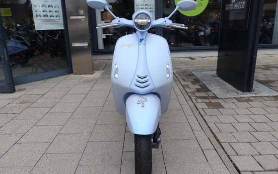 Neufahrzeug Vespa 946 Snake - Bild 2