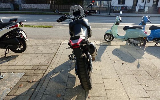Gebrauchtmotorrad Aprilia Tuareg 660 - Bild 11