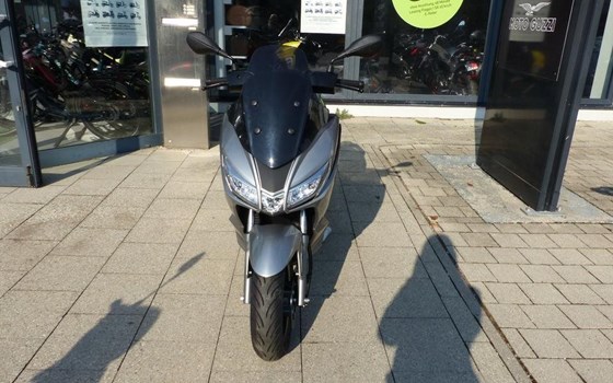 Neufahrzeug Aprilia SXR 50 - Bild 2