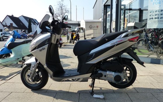 Neufahrzeug Aprilia SXR 50 - Bild 5
