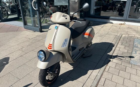 Neufahrzeug Vespa GTV 310 - Bild 3