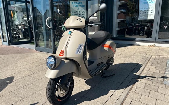 Neufahrzeug Vespa GTV 310 - Bild 4