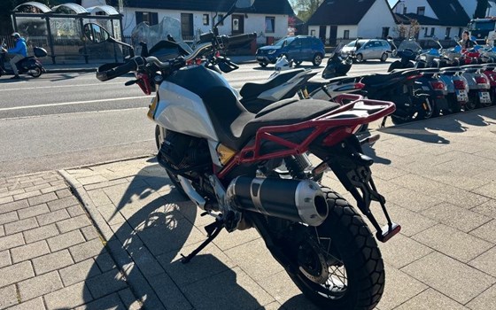 Gebrauchtmotorrad Moto Guzzi V85 TT - Bild 4