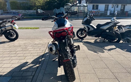 Gebrauchtmotorrad Moto Guzzi V85 TT - Bild 5