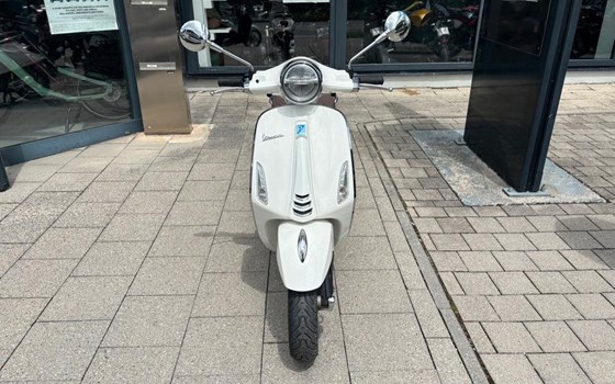 Gebrauchtmotorrad Vespa Primavera 125 - Bild 1