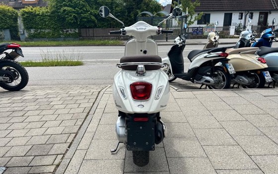 Gebrauchtmotorrad Vespa Primavera 125 - Bild 10
