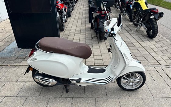 Gebrauchtmotorrad Vespa Primavera 125 - Bild 13