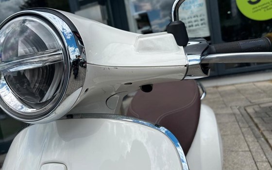 Gebrauchtmotorrad Vespa Primavera 125 - Bild 18