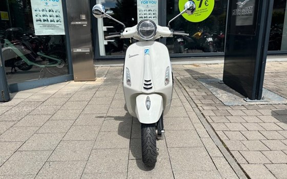 Gebrauchtmotorrad Vespa Primavera 125 - Bild 2