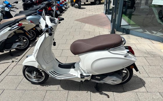 Gebrauchtmotorrad Vespa Primavera 125 - Bild 5