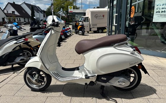 Gebrauchtmotorrad Vespa Primavera 125 - Bild 6