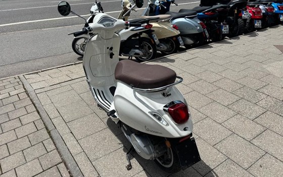 Gebrauchtmotorrad Vespa Primavera 125 - Bild 7