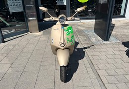 Neumotorrad Vespa 946 Dragon