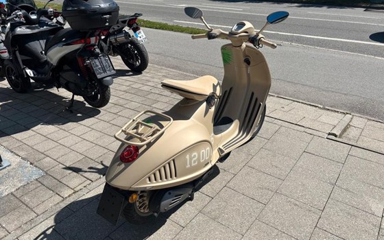 Neufahrzeug Vespa 946 Dragon - Bild 11