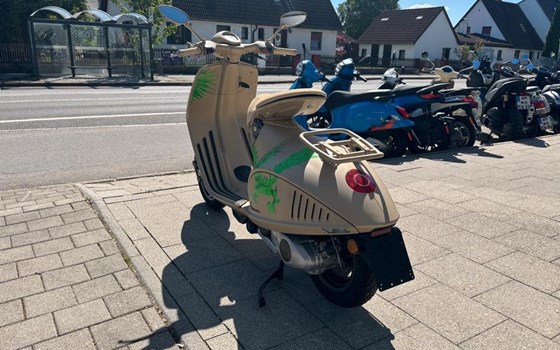Neufahrzeug Vespa 946 Dragon - Bild 8