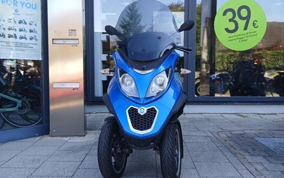 Gebrauchtmotorrad Piaggio MP3 500ie LT Business - Bild 2