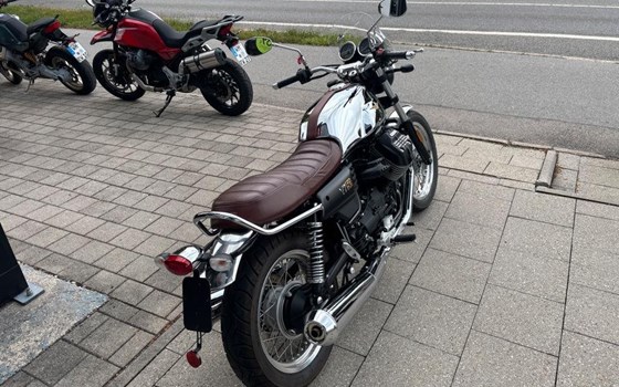 Gebrauchtmotorrad Moto Guzzi V7 III Anniversario - Bild 11