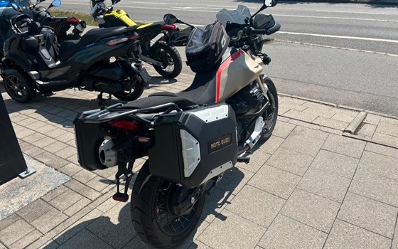 Gebrauchtmotorrad Moto Guzzi V85 TT Travel - Bild 11