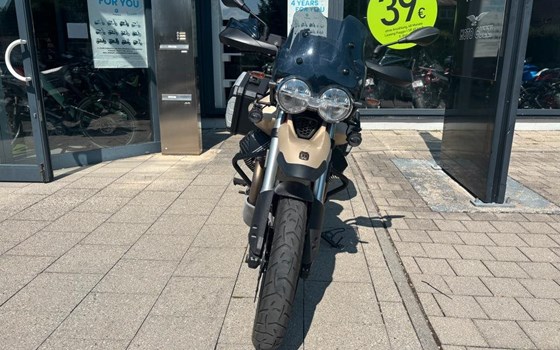 Gebrauchtmotorrad Moto Guzzi V85 TT Travel - Bild 2
