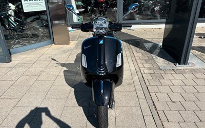 Vespa GTS 125 Super
