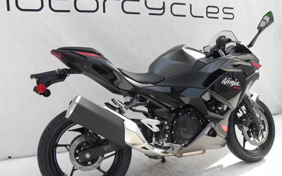 Neufahrzeug Kawasaki Ninja 500 SE - Bild 12