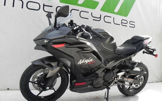 Neufahrzeug Kawasaki Ninja 500 SE - Bild 3