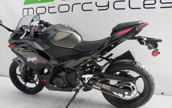 Neufahrzeug Kawasaki Ninja 500 SE - Bild 4