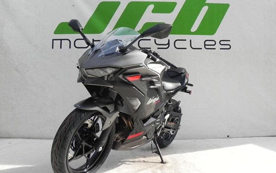 Neufahrzeug Kawasaki Ninja 500 SE - Bild 7