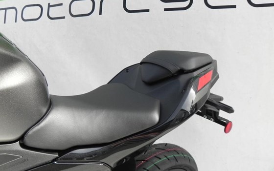 Neufahrzeug Kawasaki Ninja 500 SE - Bild 9