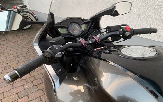 Gebrauchtmotorrad Honda VFR 1200 F - Bild 8