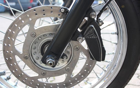 Gebrauchtmotorrad Triumph Bonneville T100 - Bild 9