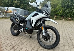 Neumotorrad CFMOTO 1000MT-X