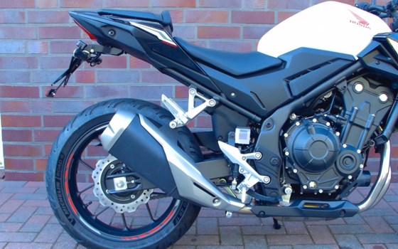 Gebrauchtmotorrad Honda CB500 Hornet - Bild 13