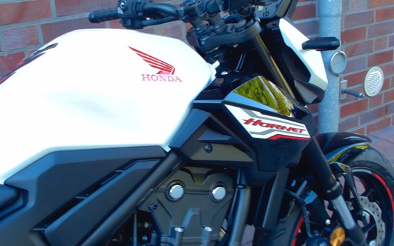 Gebrauchtmotorrad Honda CB500 Hornet - Bild 19