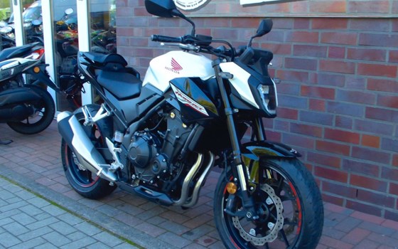 Gebrauchtmotorrad Honda CB500 Hornet - Bild 2