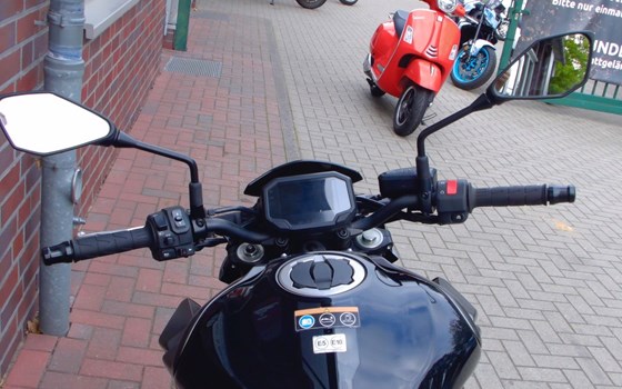 Gebrauchtmotorrad Kawasaki Z900 - Bild 9
