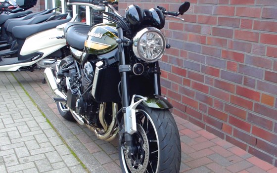 Gebrauchtmotorrad Kawasaki Z900 RS - Bild 3