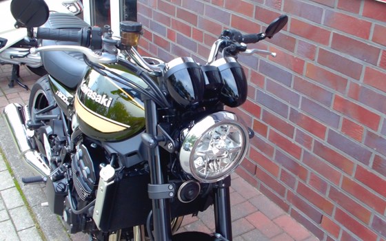 Gebrauchtmotorrad Kawasaki Z900 RS - Bild 4