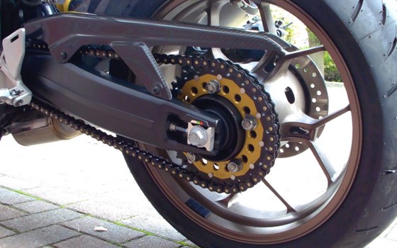 Gebrauchtmotorrad Honda CB650R - Bild 9