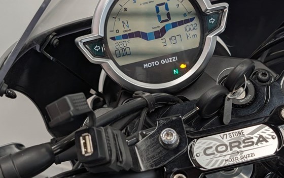 Gebrauchtmotorrad Moto Guzzi V7 Stone Corsa - Bild 6
