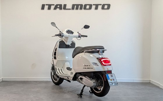 Gebrauchtmotorrad Vespa GTS 310 Super - Bild 4