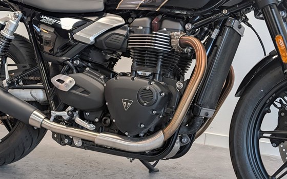 Gebrauchtmotorrad Triumph Speed Twin 900 - Bild 8