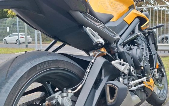 Gebrauchtmotorrad Triumph Street Triple 765 RS - Bild 8