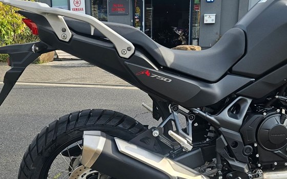 Gebrauchtmotorrad Honda XL750 Transalp - Bild 5