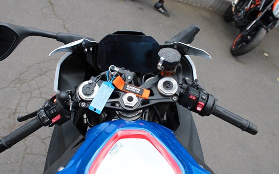 Gebrauchtmotorrad BMW S 1000 RR - Bild 11