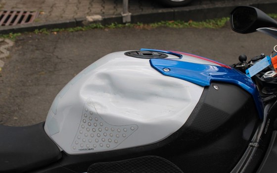 Gebrauchtmotorrad BMW S 1000 RR - Bild 6