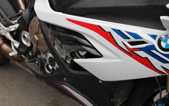 Gebrauchtmotorrad BMW S 1000 RR - Bild 8