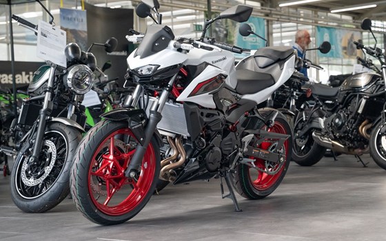 Neufahrzeug Kawasaki Z 500 SE - Bild 3