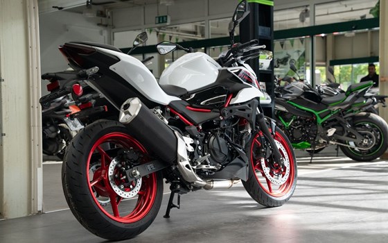 Neufahrzeug Kawasaki Z 500 SE - Bild 6