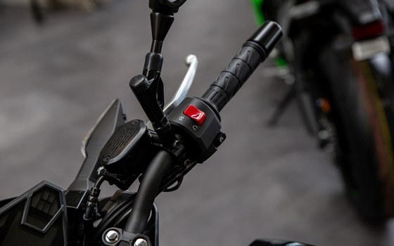 Gebrauchtmotorrad Kawasaki Z 500 - Bild 13